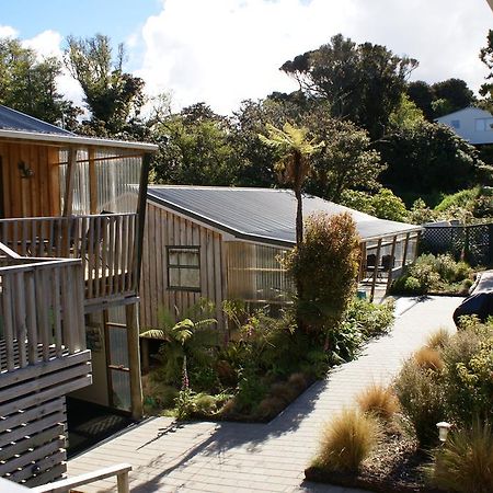 Kaka Retreat Motel, Stewart Island Half-moon Bay Exterior photo